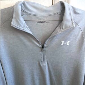 Under Armour Long Sleeve Light Half Zip Shirt, Mens Large, off-white/light grey